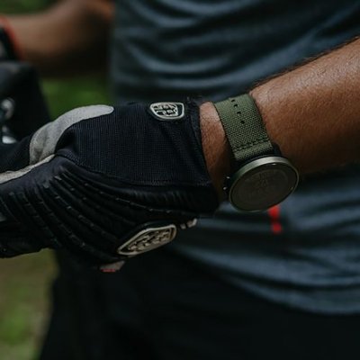 Часы SUUNTO 9 Peak Pro Forest Green зеленые